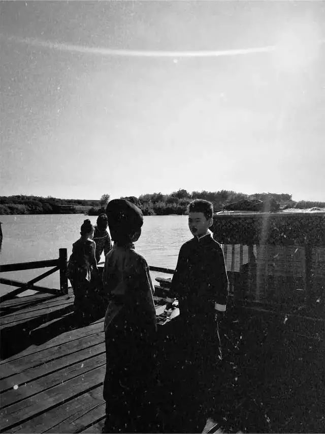 鲁迅儿时的玩伴闰土，后来怎么样了？