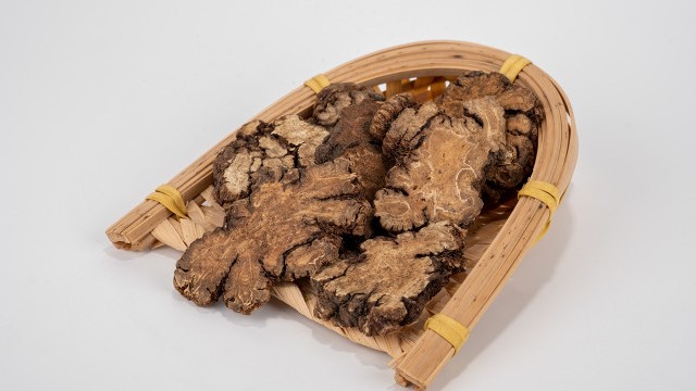 女性月经不干净吃什么,女性月经不规律吃什么保健品