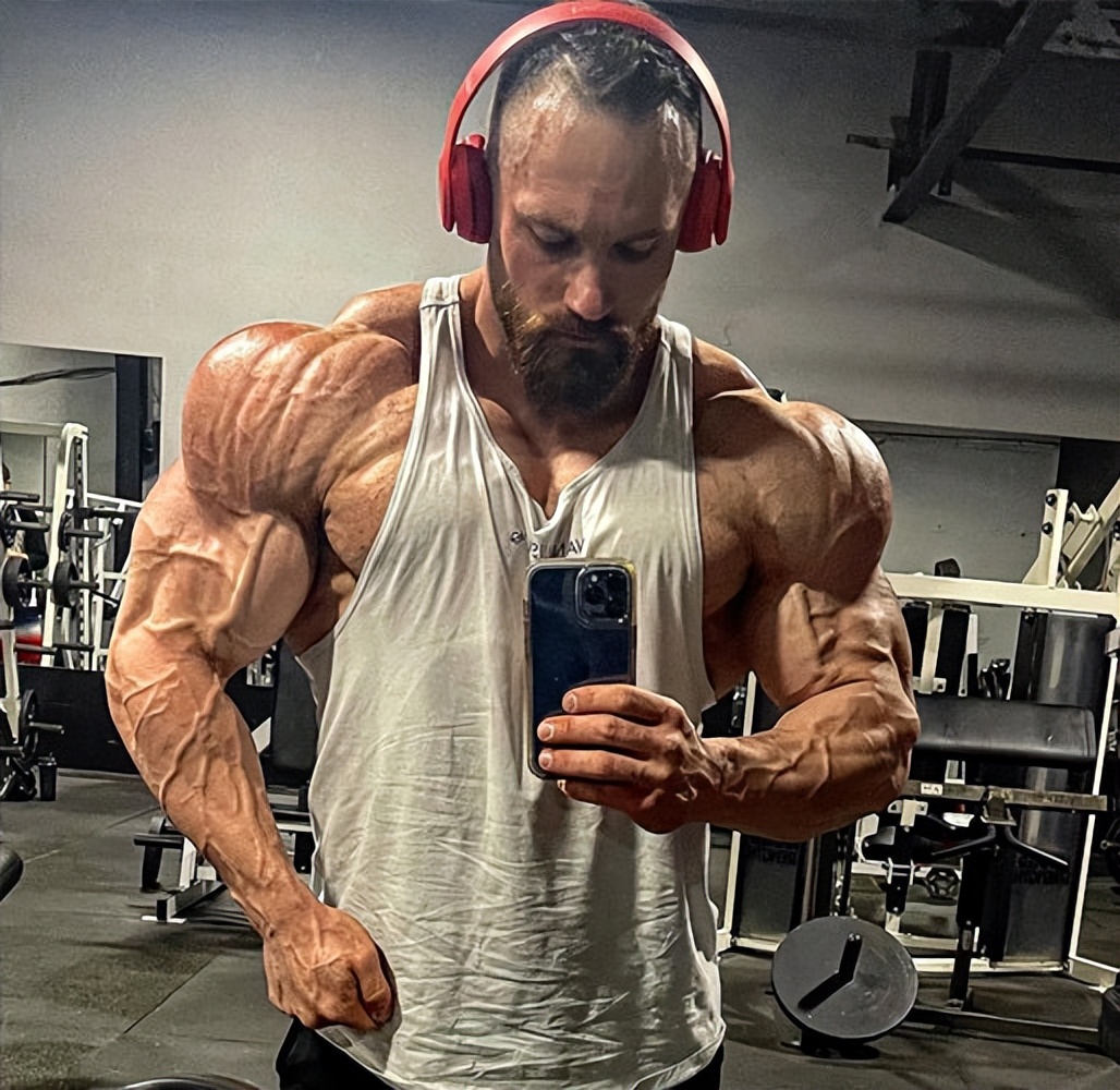 肱二头肌训练动作无器械麒麟臂,如何徒手练出麒麟臂肱二头肌