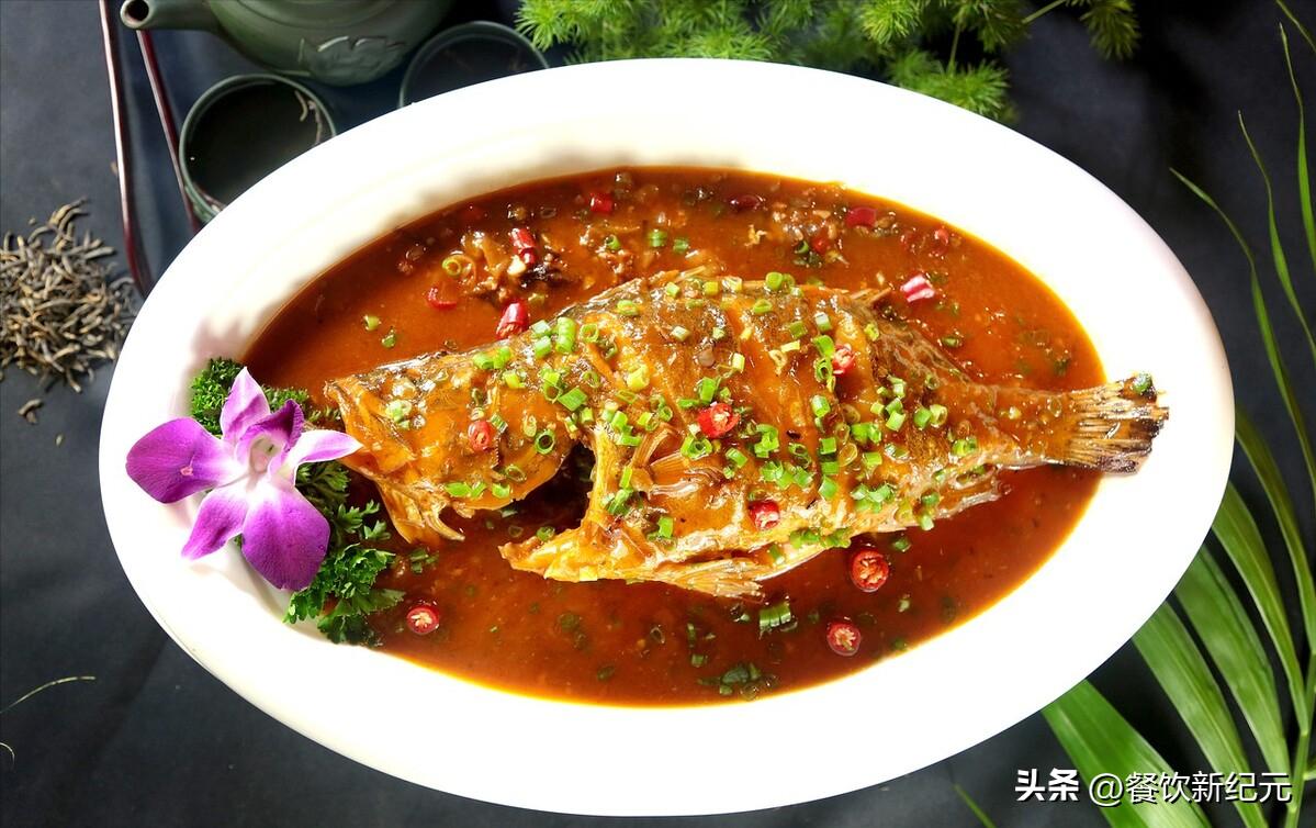 四大难吃的小吃螺蛳粉,顶级美食螺蛳粉为什么会那么臭