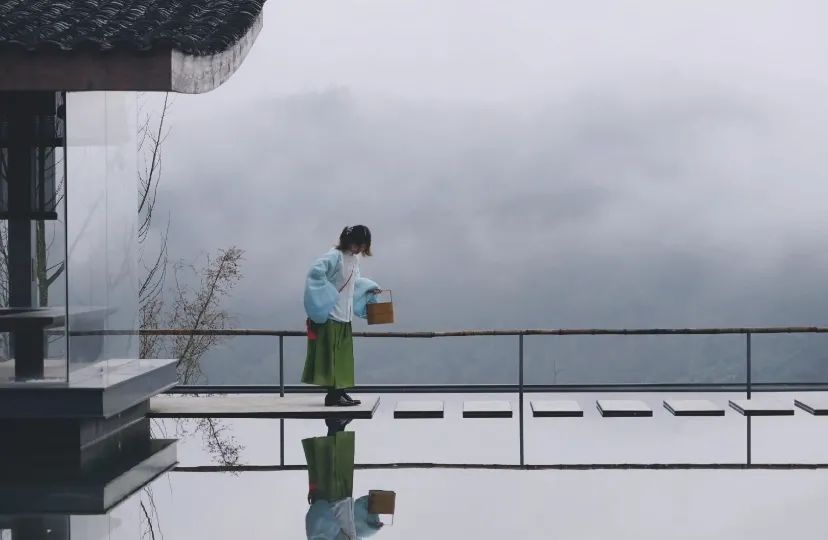 好评率99%！这个深得“特种兵”们青睐的小镇，深山觅静寺、秘境探幽意，私藏了整个夏日的色彩～