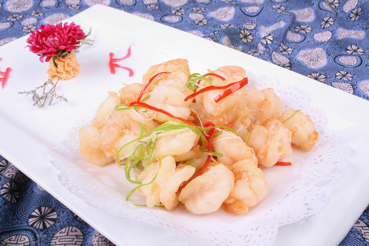 怀孕妈妈的饮食决定胎儿营养状况,怀孕一到两个月吃什么营养好