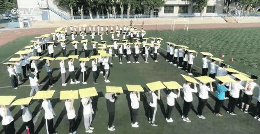 高能电影乘风破浪,毕业照高能