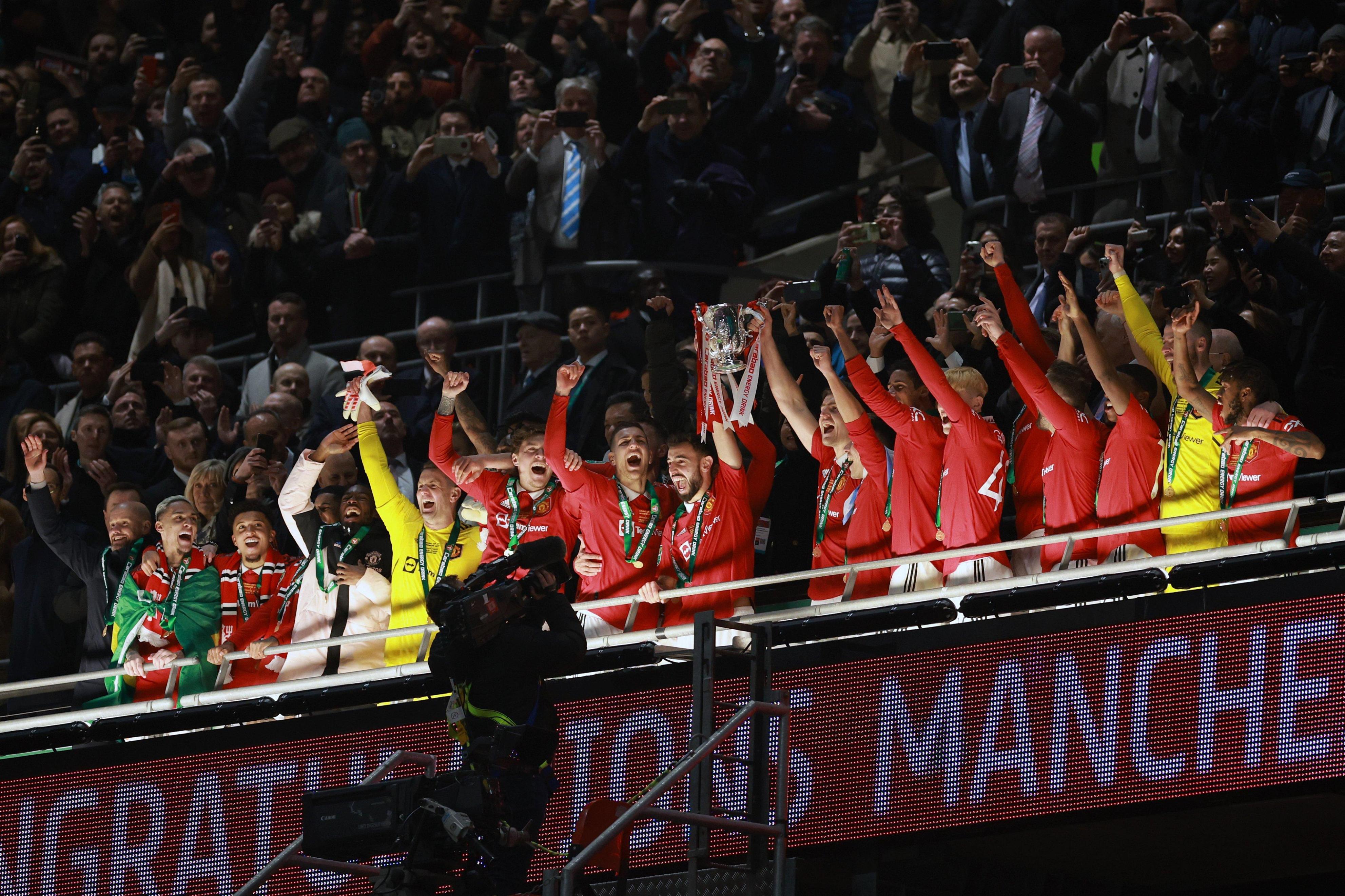 曼联赛季回顾,曼联这赛季战绩与豪门战绩