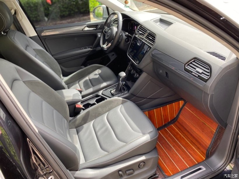 途观l330r-line内饰,途观l的内饰是真皮吗