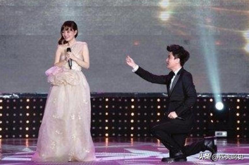 贾乃亮称对不起李小璐的声明,贾乃亮最近对李小璐的态度