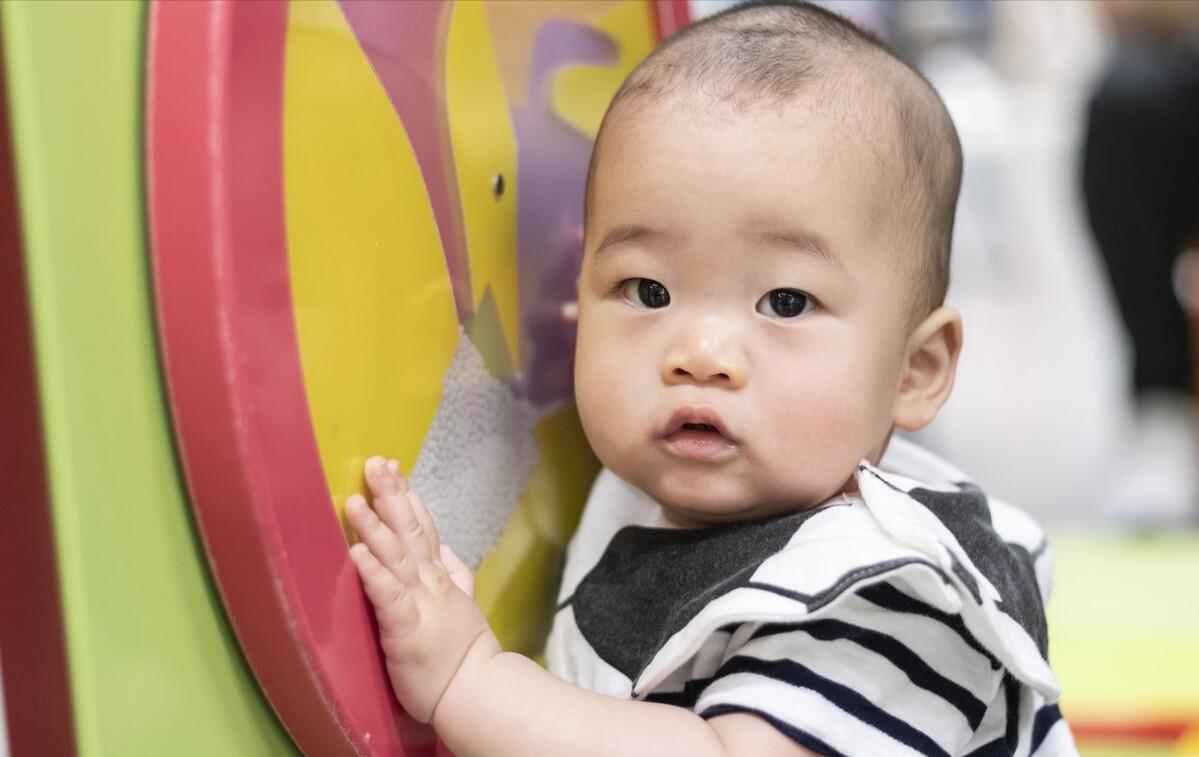 宝宝除了长牙流口水还有什么原因,宝宝老是流口水是要长牙吗