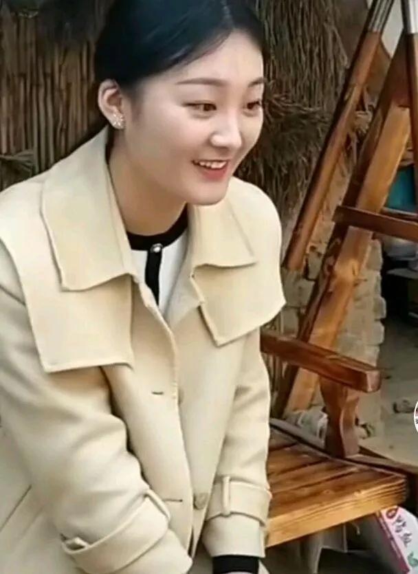 陈亚男七问,网友对陈亚楠什么评论