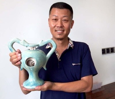 06年一专家出难题，以亿万家产作赌，却被普通电工破解，结局如何