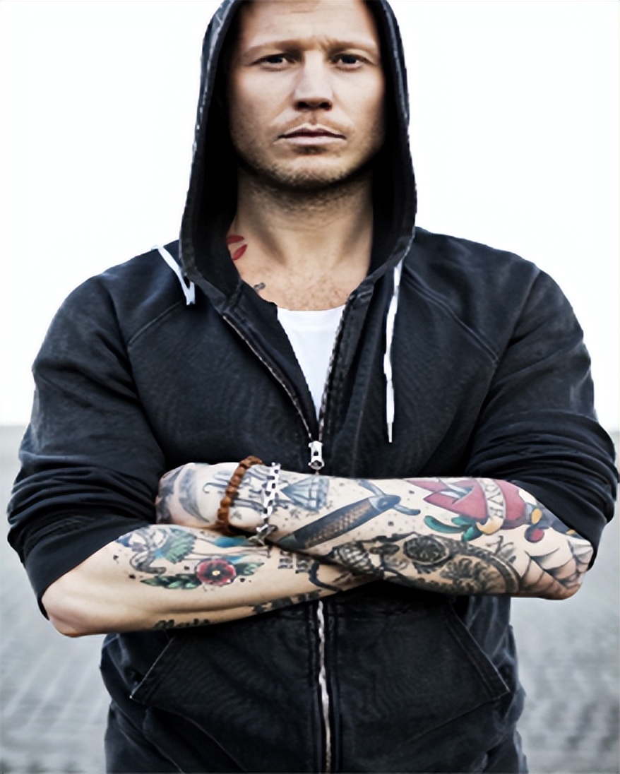 狗子对猫狂吼,狗子为什么吼其它狗子