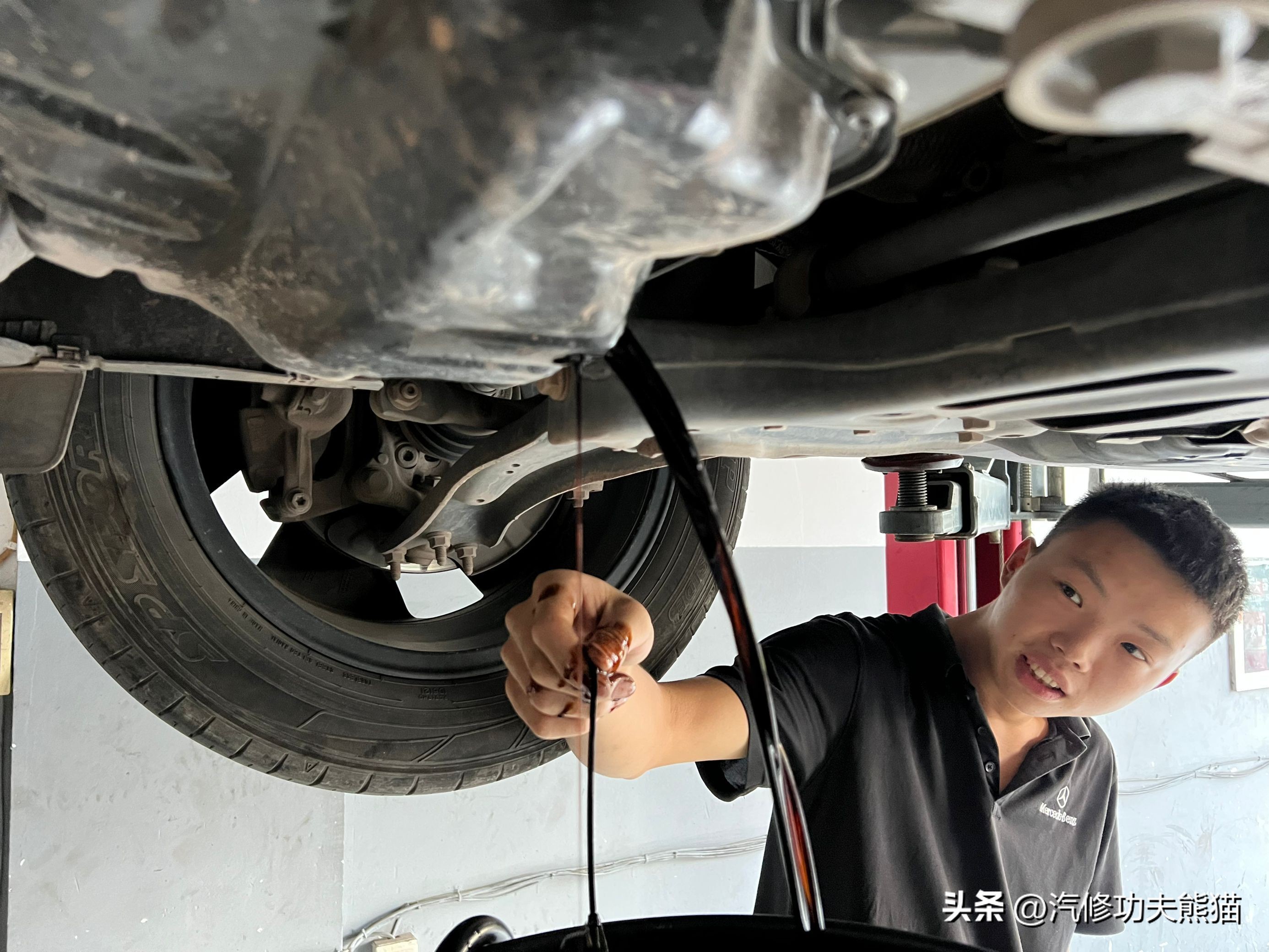 探岳后门刮蹭一点补漆多少钱,一汽大众探岳小划痕怎么处理