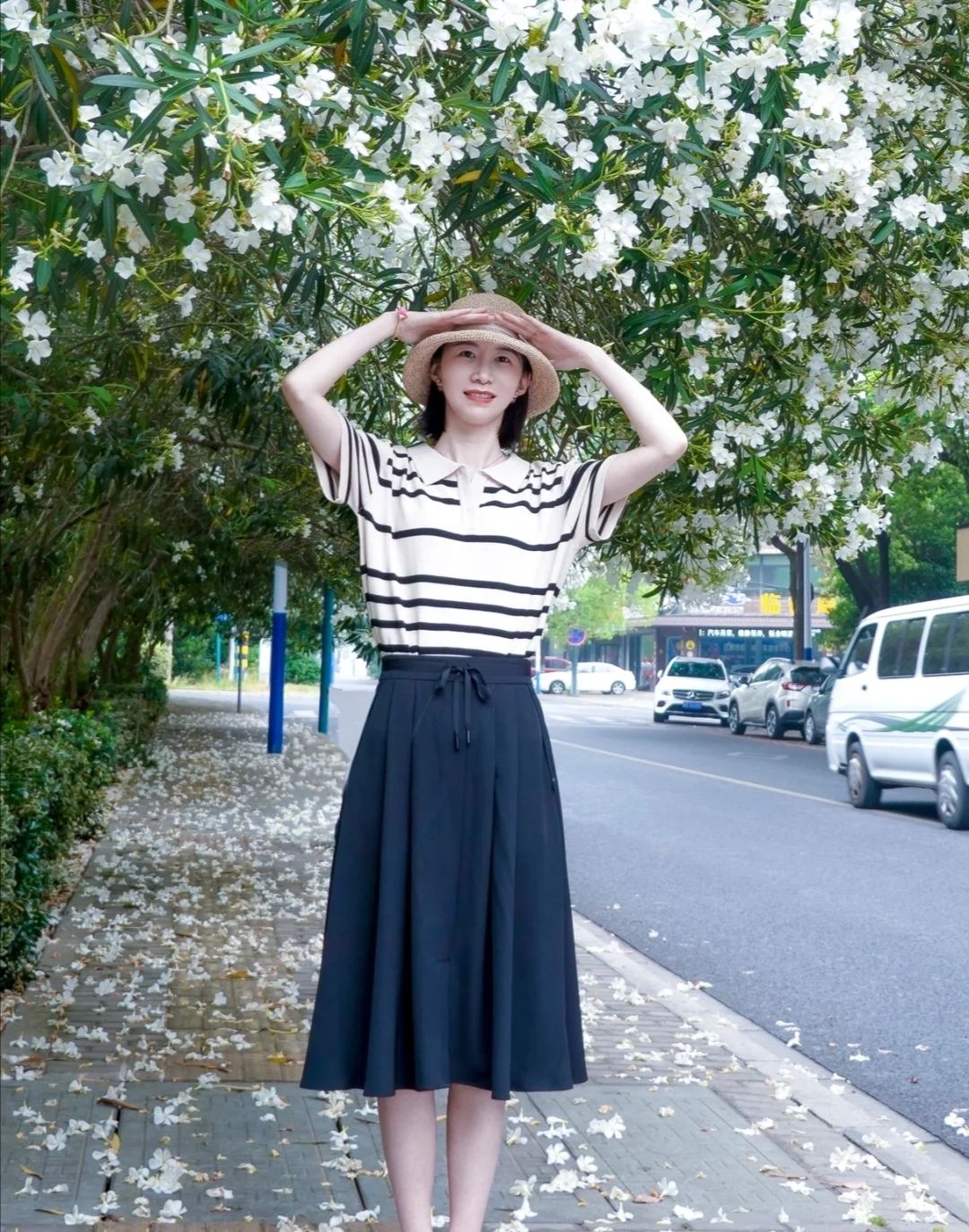 小麦色适合的高级穿衣搭配,你穿衣是老气还是优雅