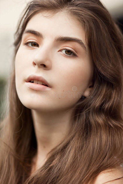 我们姐妹间的友谊坚不可摧,姐妹之间的友谊坚不可摧