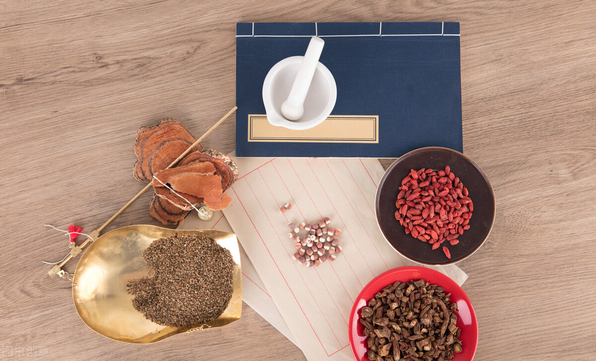 女性闭经要不要用激素治疗,闭经的女人用什么雌激素软膏好