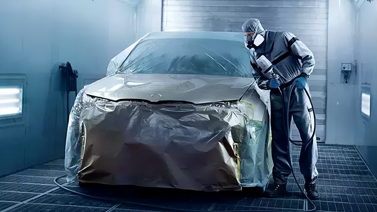 bmw汽车喷漆培训,bmw漆面修复