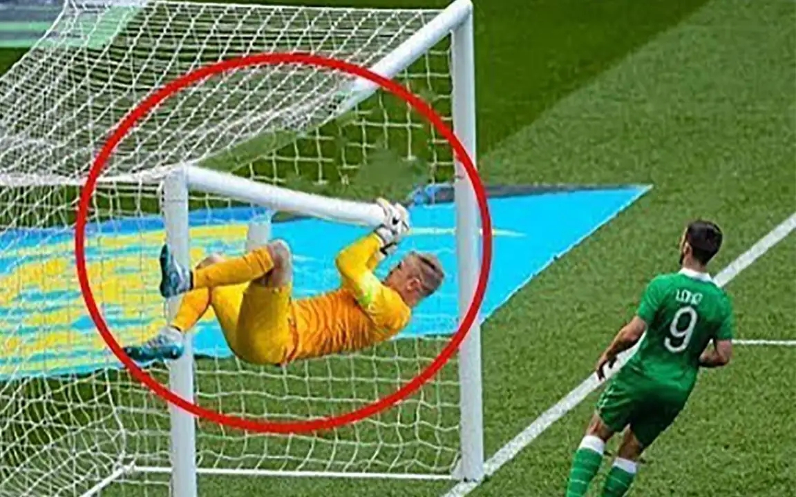 小学一年级足球第一堂课,小学生一堂完整的足球课