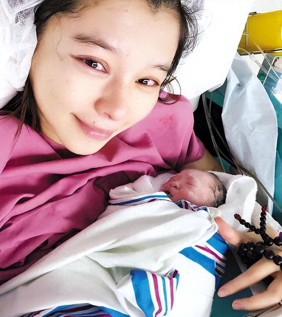 宅男内心的纯粹女神徐若瑄，落尽耻辱，打三百多次针才能生儿子