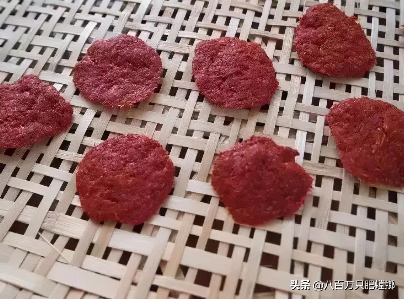 本命年红裤腰带是什么样子的,有本命年穿的红裤吗