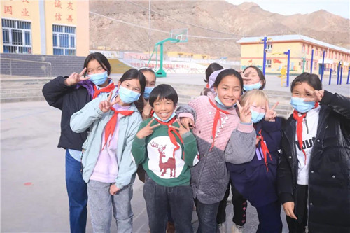 为中国足球梦想助力,为农村孩子筑梦爱心公益活动