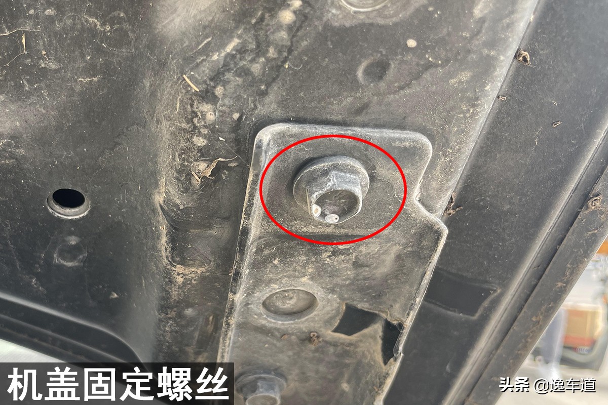 二万二手君越,买别克君越二手车检查细节