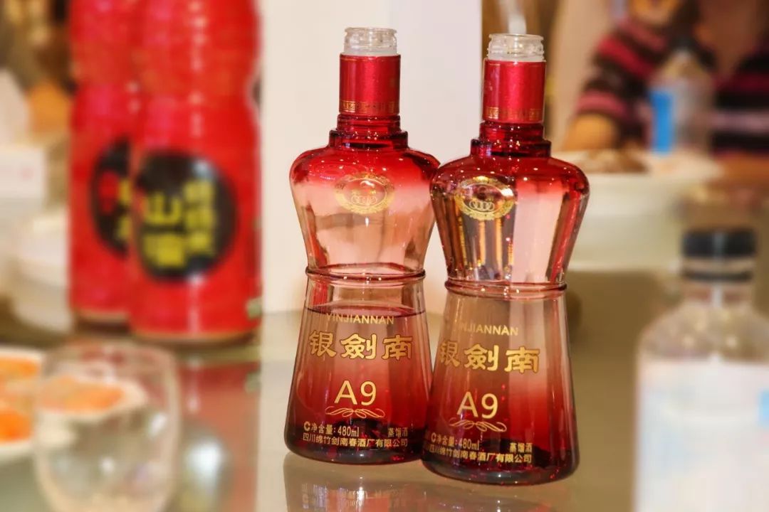 剑南春性价比之王,剑南春酒质值得买吗