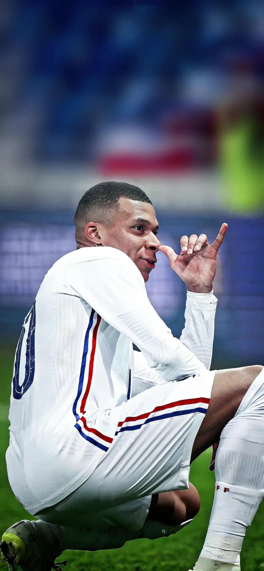 c罗姆巴佩壁纸,足球壁纸姆巴佩残影