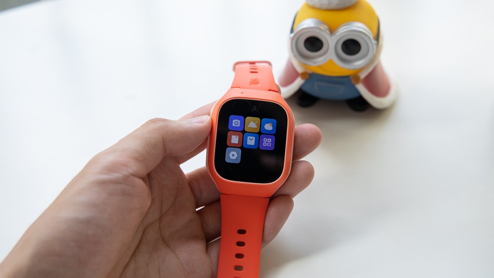支持微信qq的儿童电话手表,米兔6c儿童电话手表有游戏吗