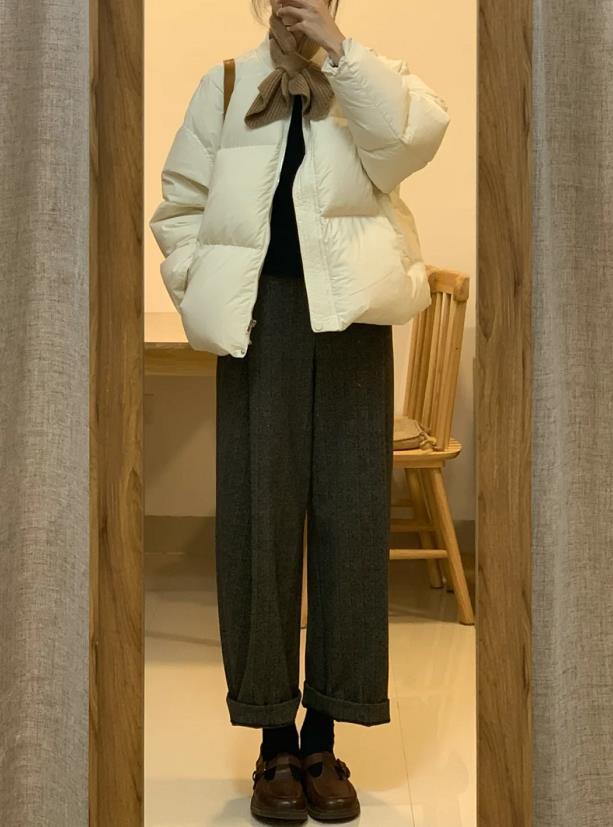 冬季穿羽绒服时，多学习这几个思路和技巧，会更显瘦好看