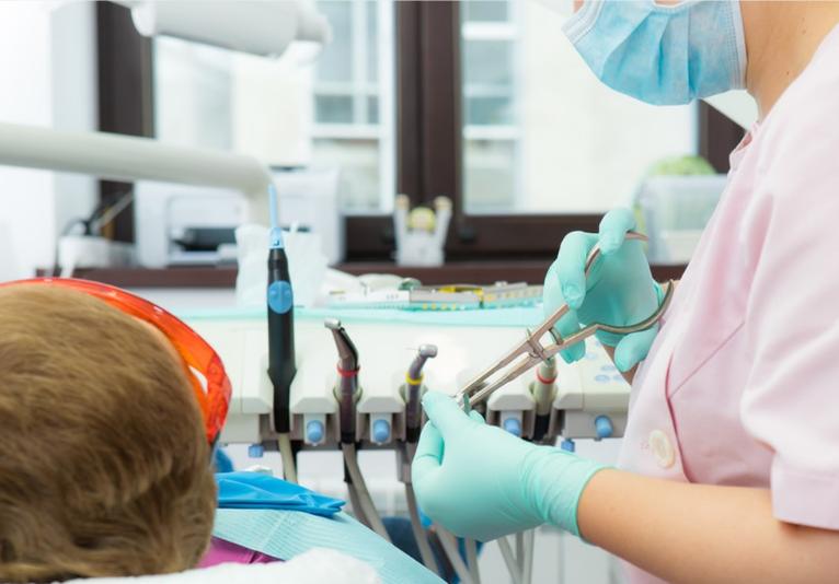 急性牙髓炎疼痛属于几级疼痛,急性牙髓炎会导致耳颞部疼痛