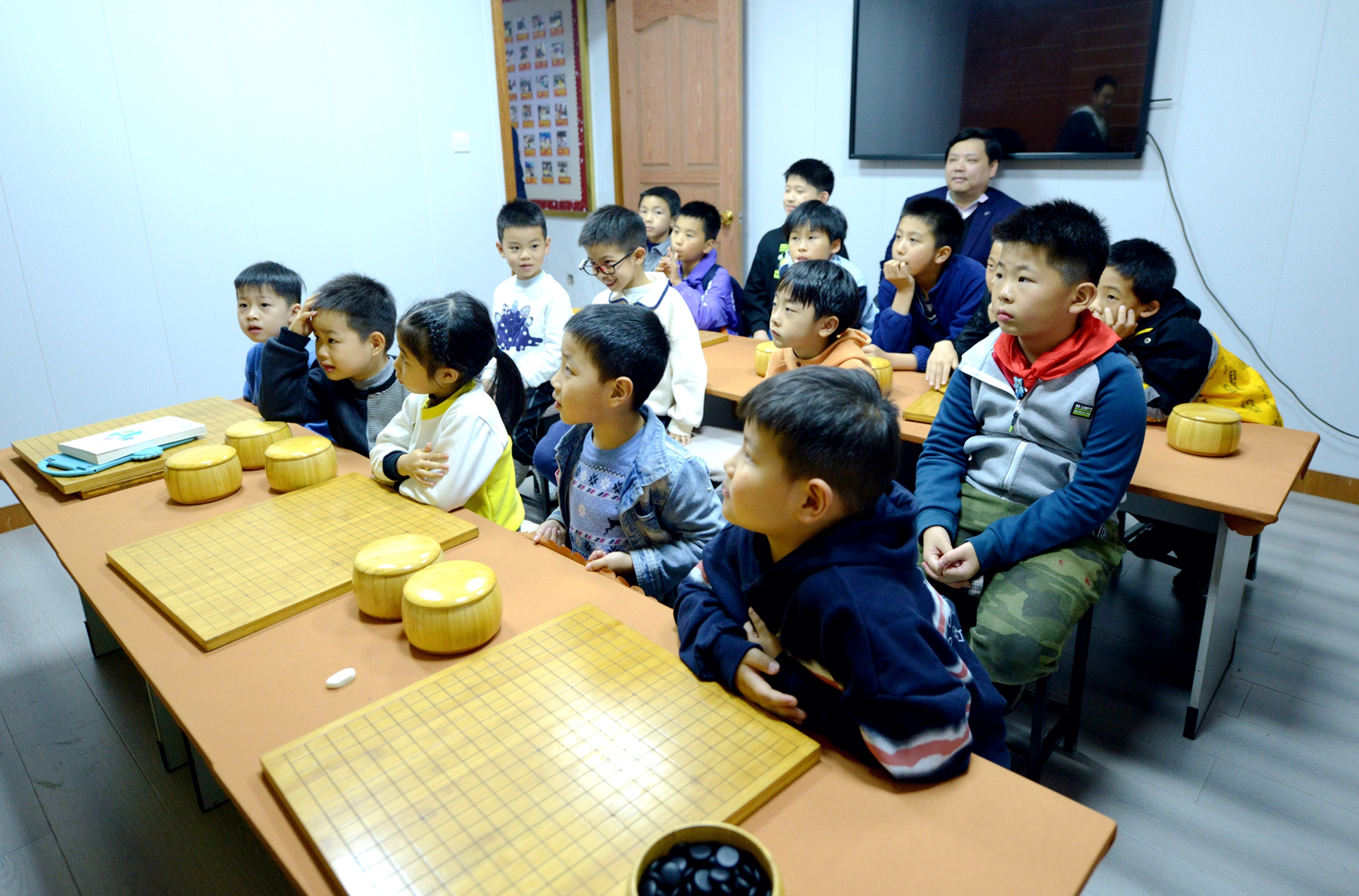 围棋手王磊,围棋古灵益