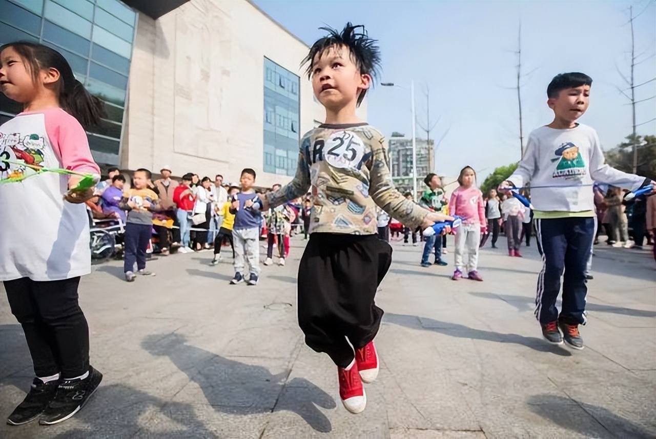 生长激素一天一针小孩受得了吗,12岁儿童打生长激素一针多少钱