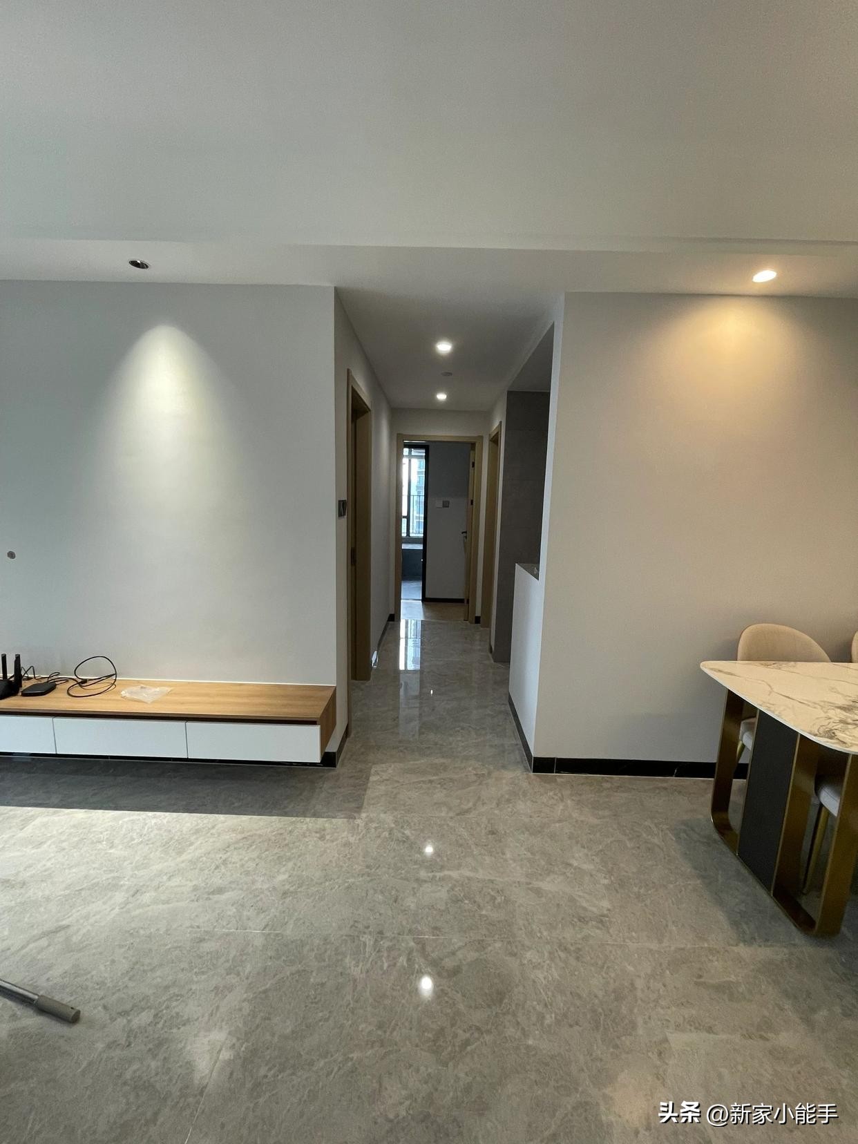 灰色家具墙面粉刷效果图,室内装修蓝灰色墙面