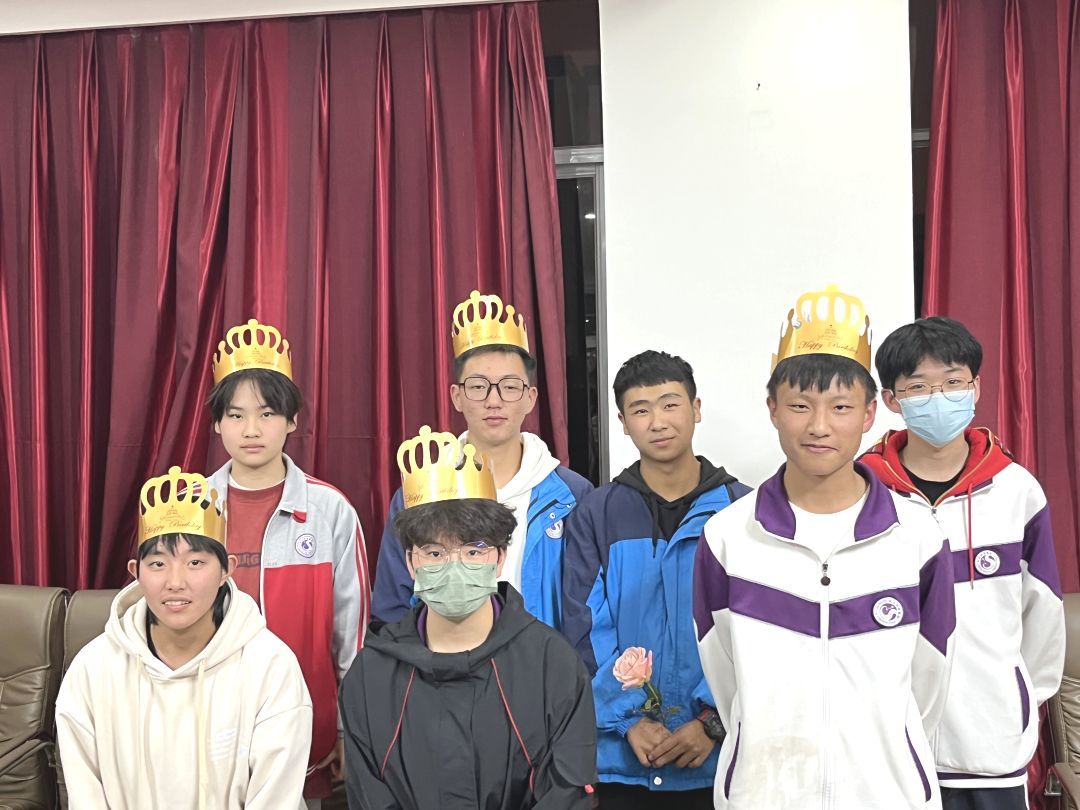 共庆生,心相连,齐前进|长实呈贡学生会集体生日团建活动