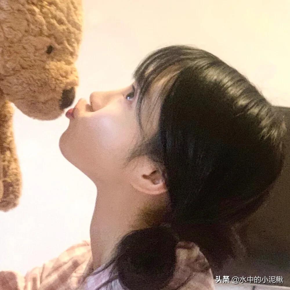 一个女生突然不化妆意味着什么,老婆突然不化妆意味着什么