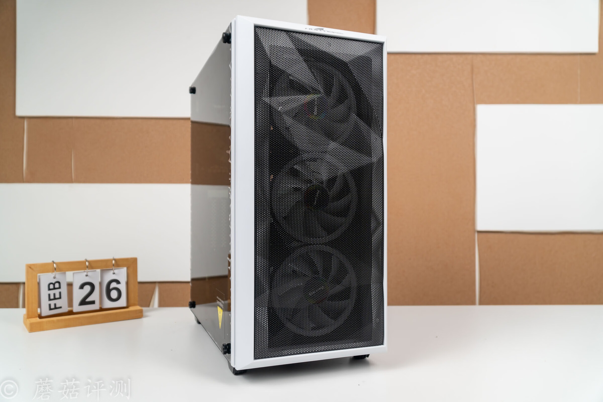 攒了好久的钱终于派上了用场,攒了很久的钱换电脑