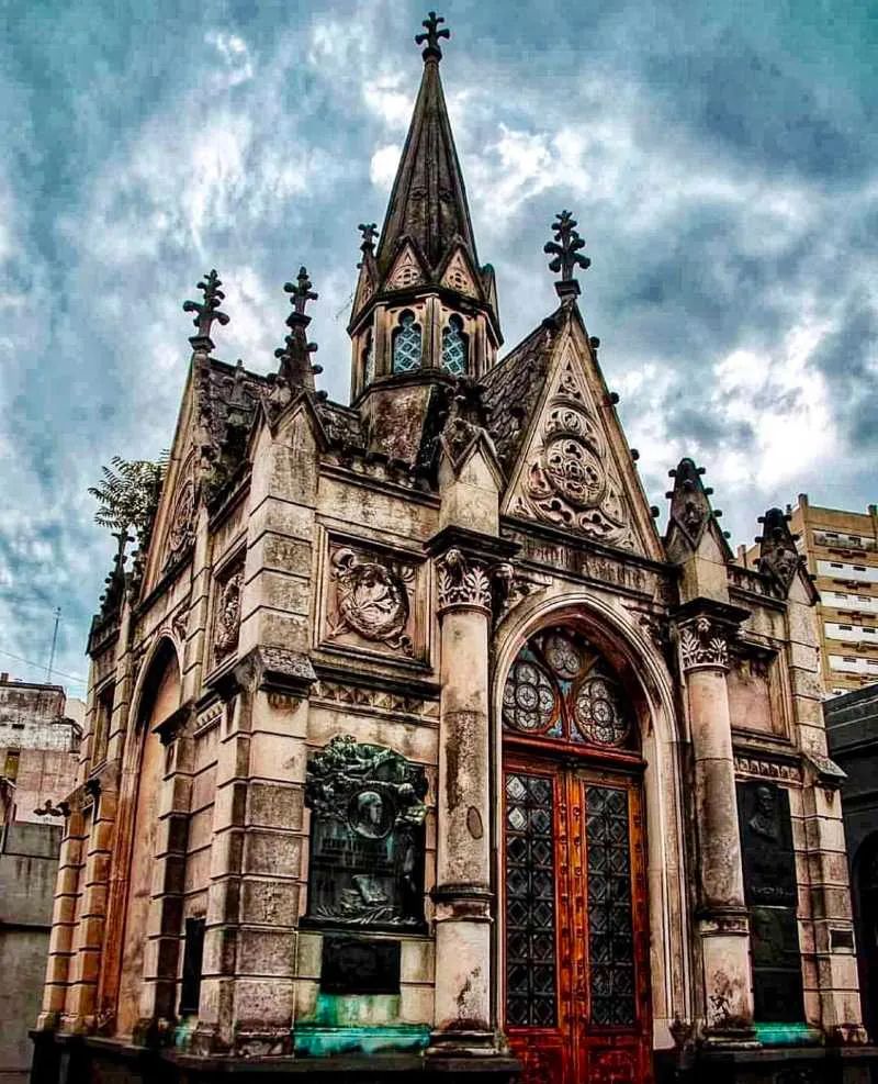 离中国距离最远的国家,距中国最远和最近距离的国家