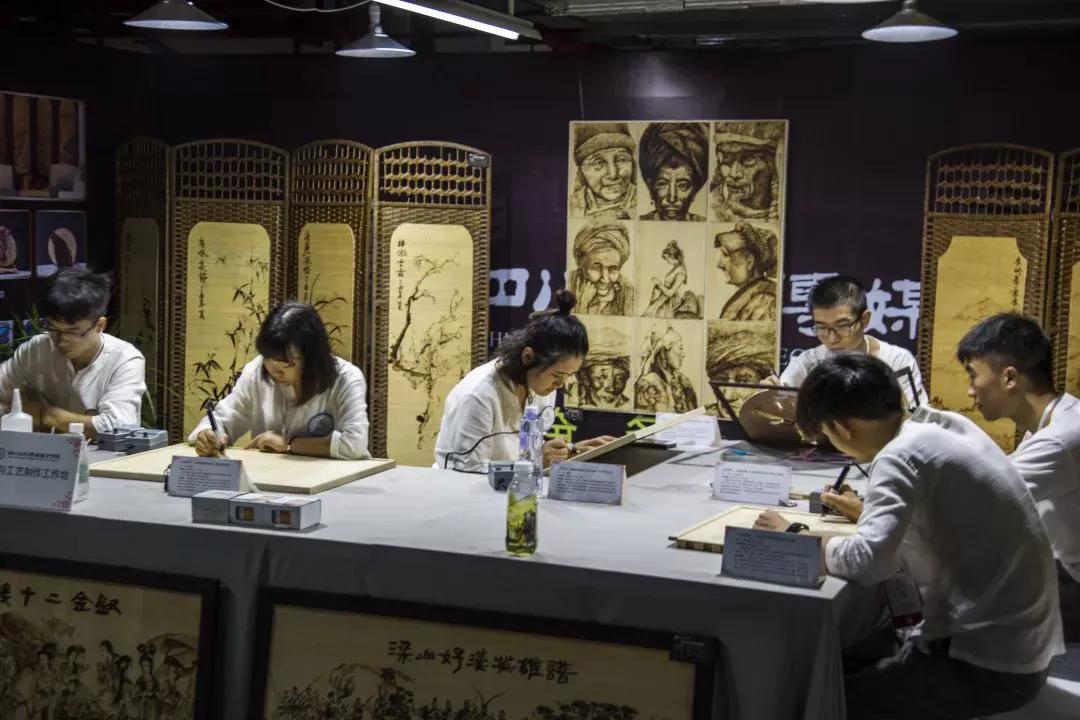 优秀烙铁画作品,用烙铁作画的作品