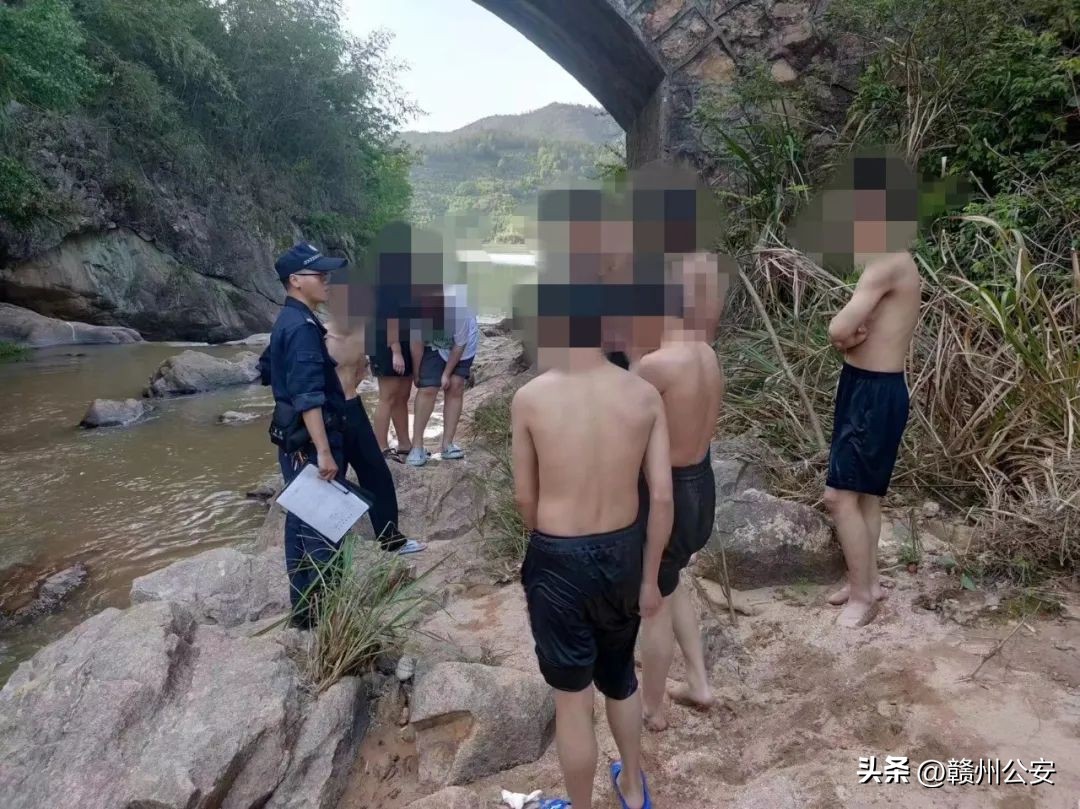 开学6名学生被抓,刚开学六名学生被抓