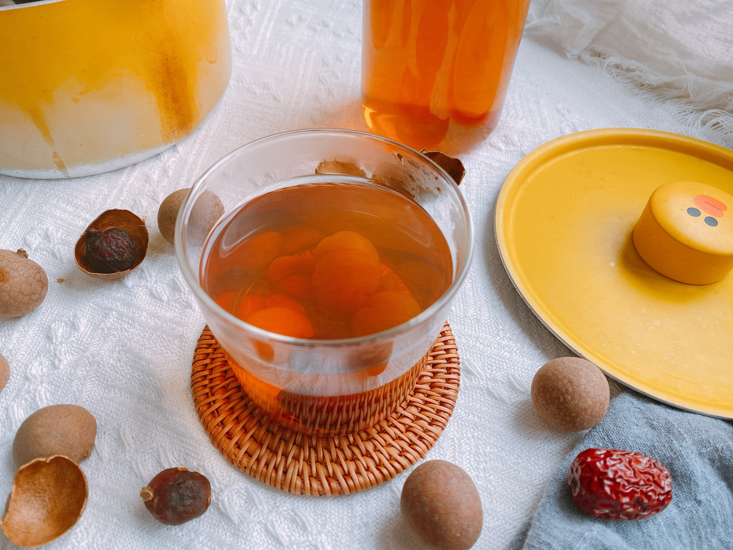 桂圆茶秋冬怎么煮水喝,冬天煮茶桂圆和什么配