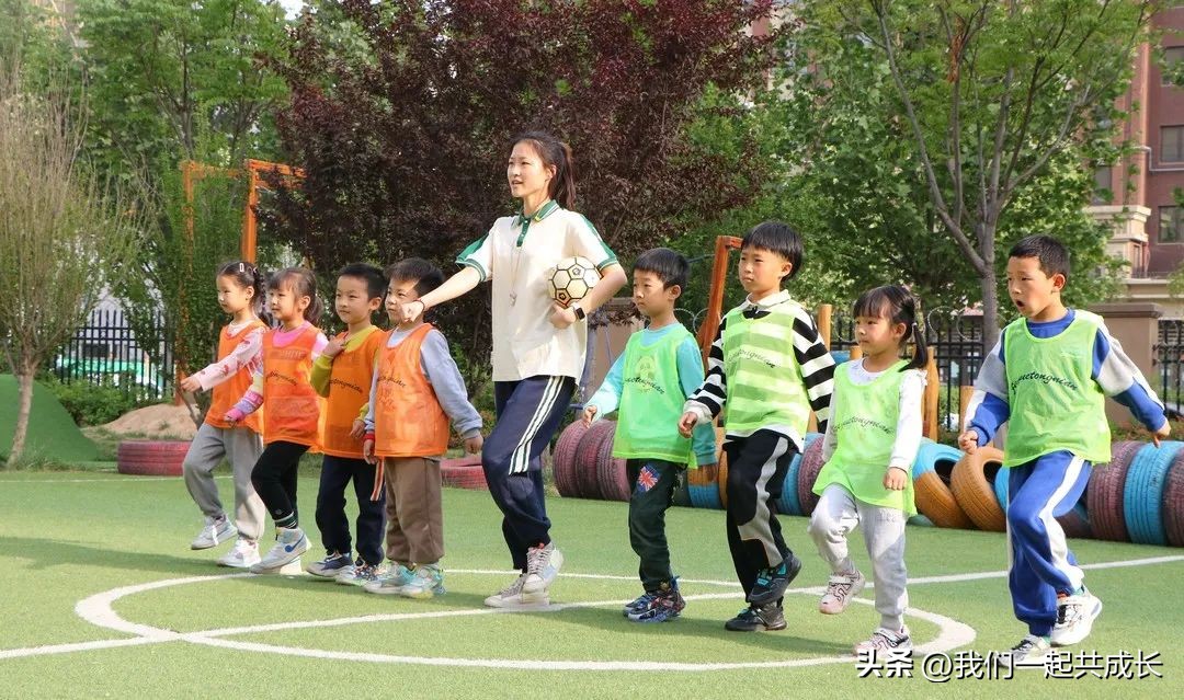 做好知与行展望足球梦：历城区机关二幼足球工作经验分享总结会