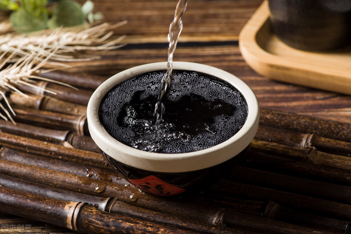 新手创业加盟酒类,实体门店白酒加盟好做吗