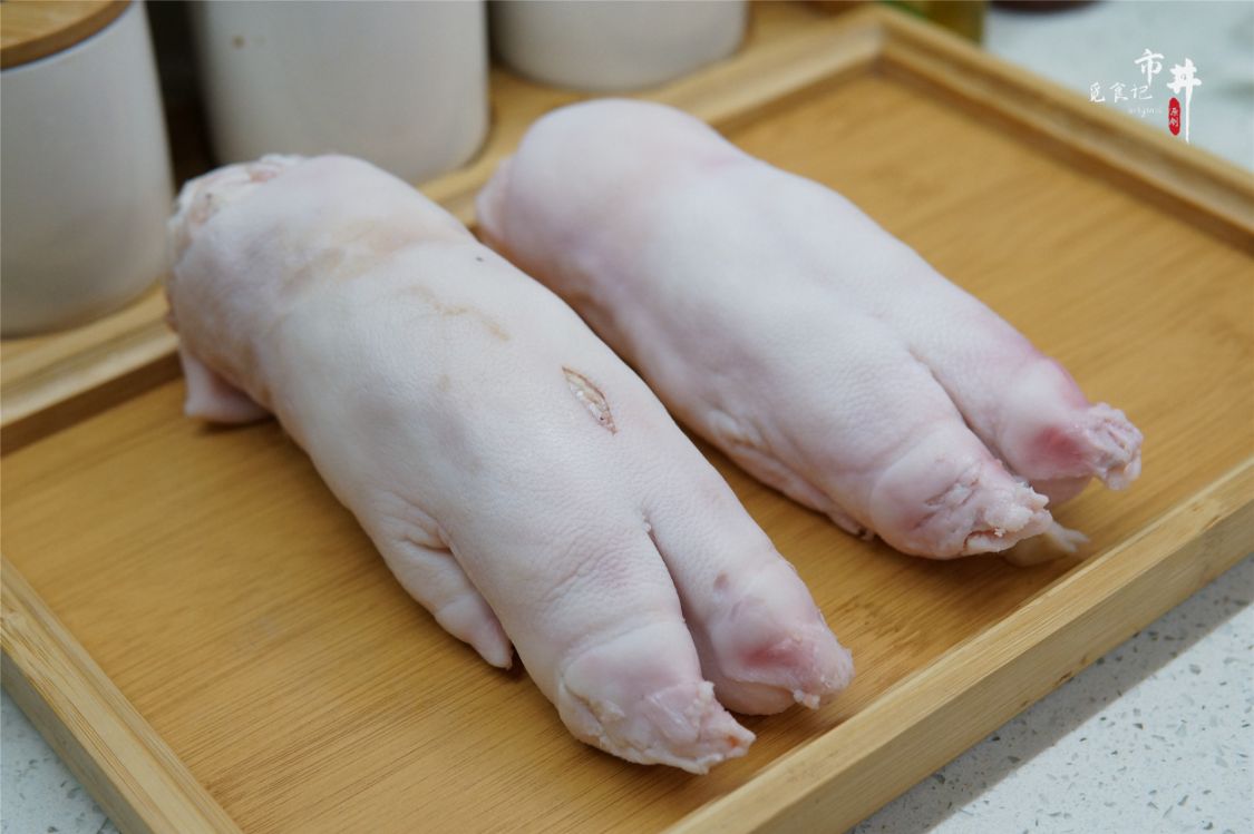 买猪蹄如何分辨前蹄和后蹄,猪蹄一般买前蹄还是后蹄