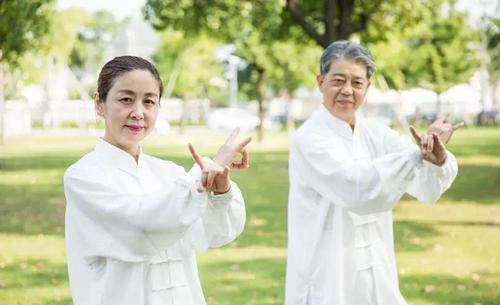 末来不会倒闭的12种行业,中国哪几个行业是正规的不会倒闭