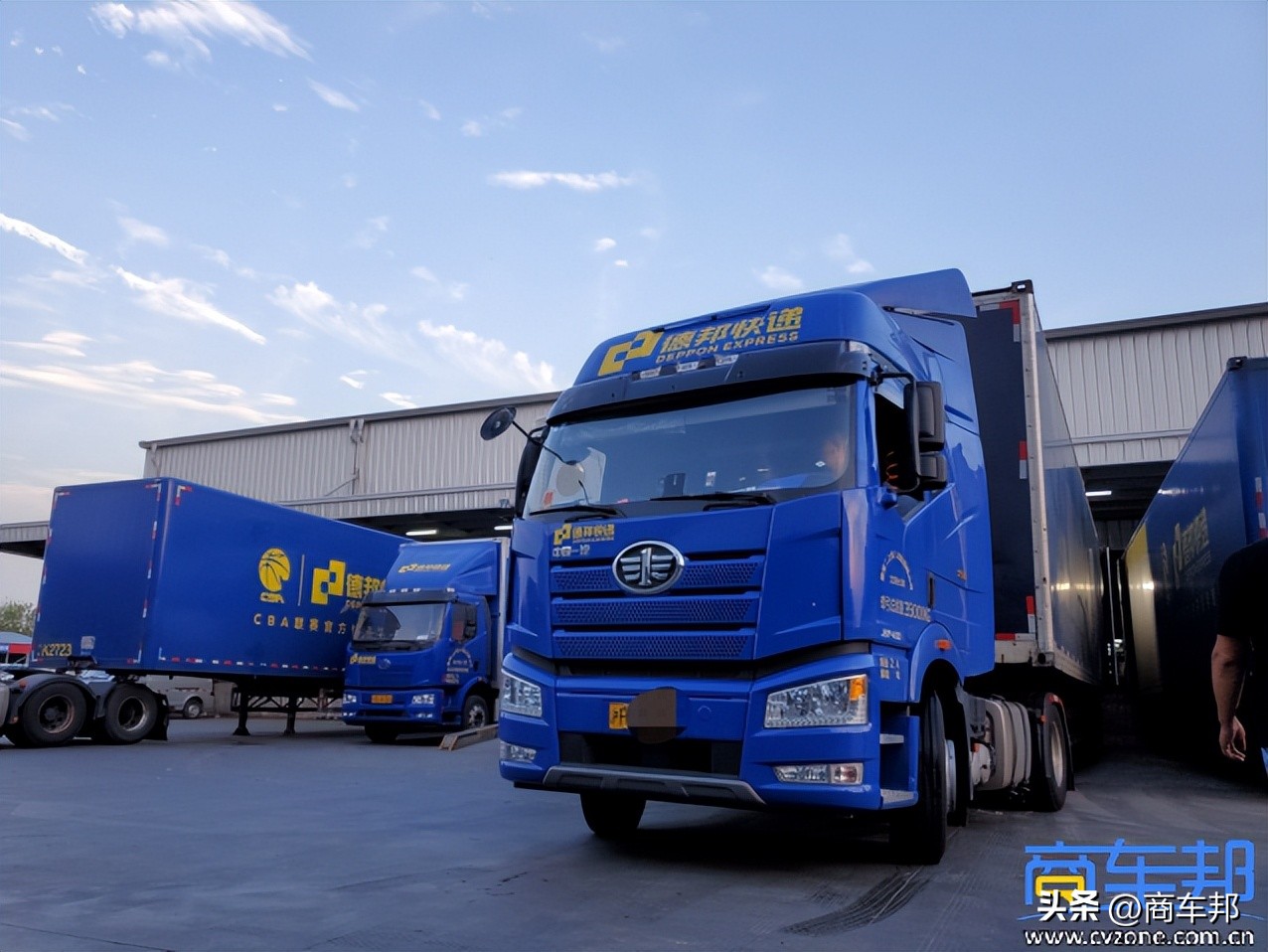 j6p价值版牵引车,j6p460走国道油耗多少