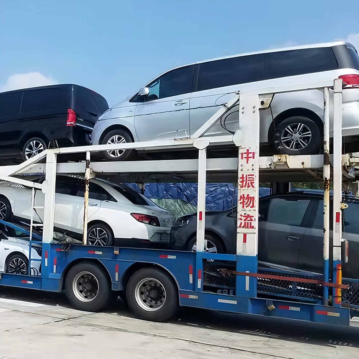 托运汽车收费标准需要高速费吗,托运汽车费一公里多少钱