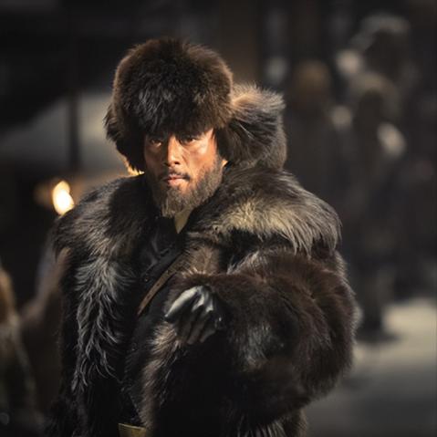 一件大衣三千多舍不得买,一件貂皮大衣14万