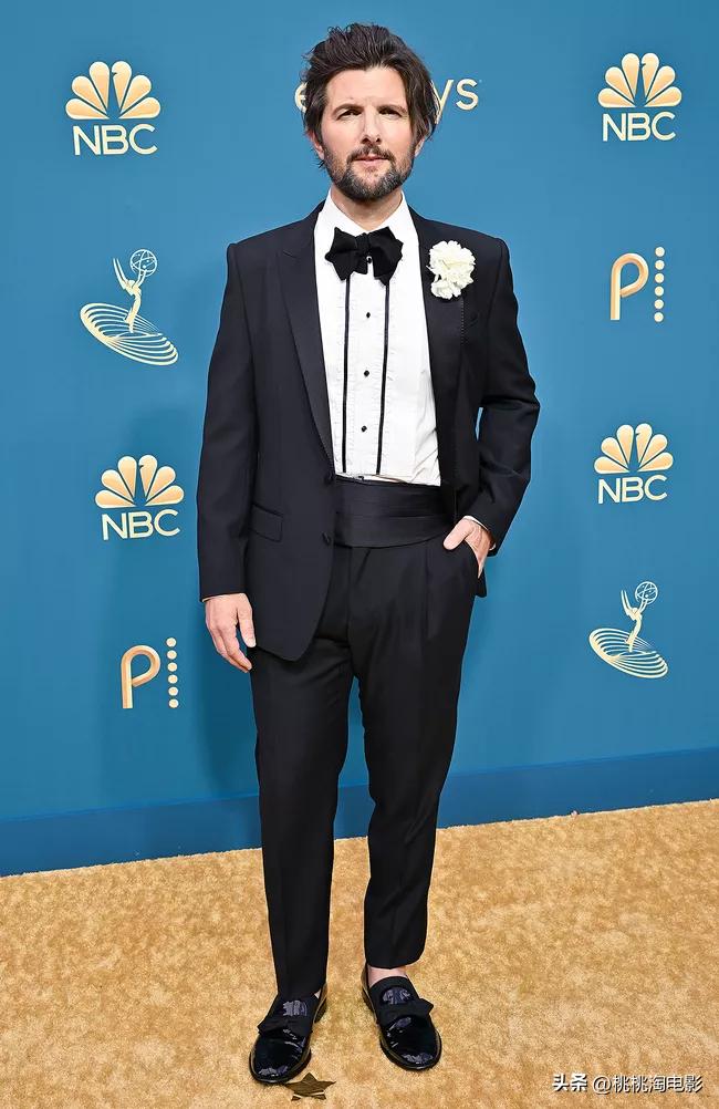 艾美奖红毯明星大比拼，赞达亚二封视后，李政宰携女友出席