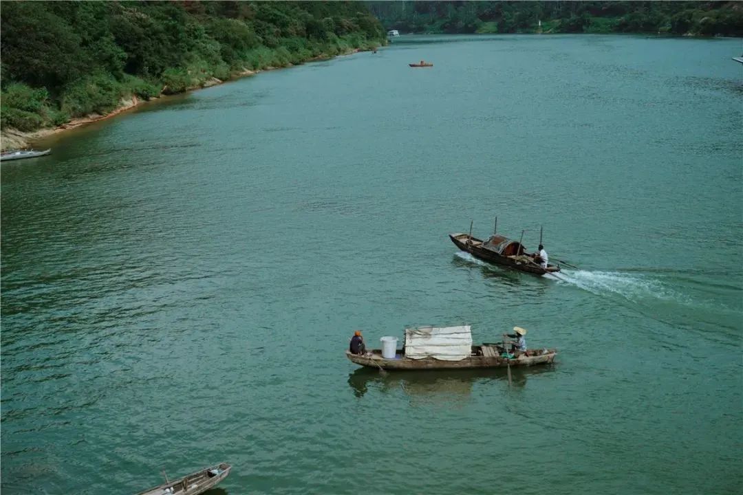 广州去广东第一峰旅游攻略,广州出发清远古龙峡两天攻略