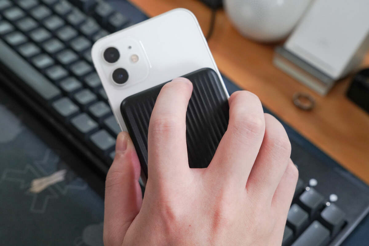 磁吸充电宝30w快充评测,磁吸充电宝评测快充