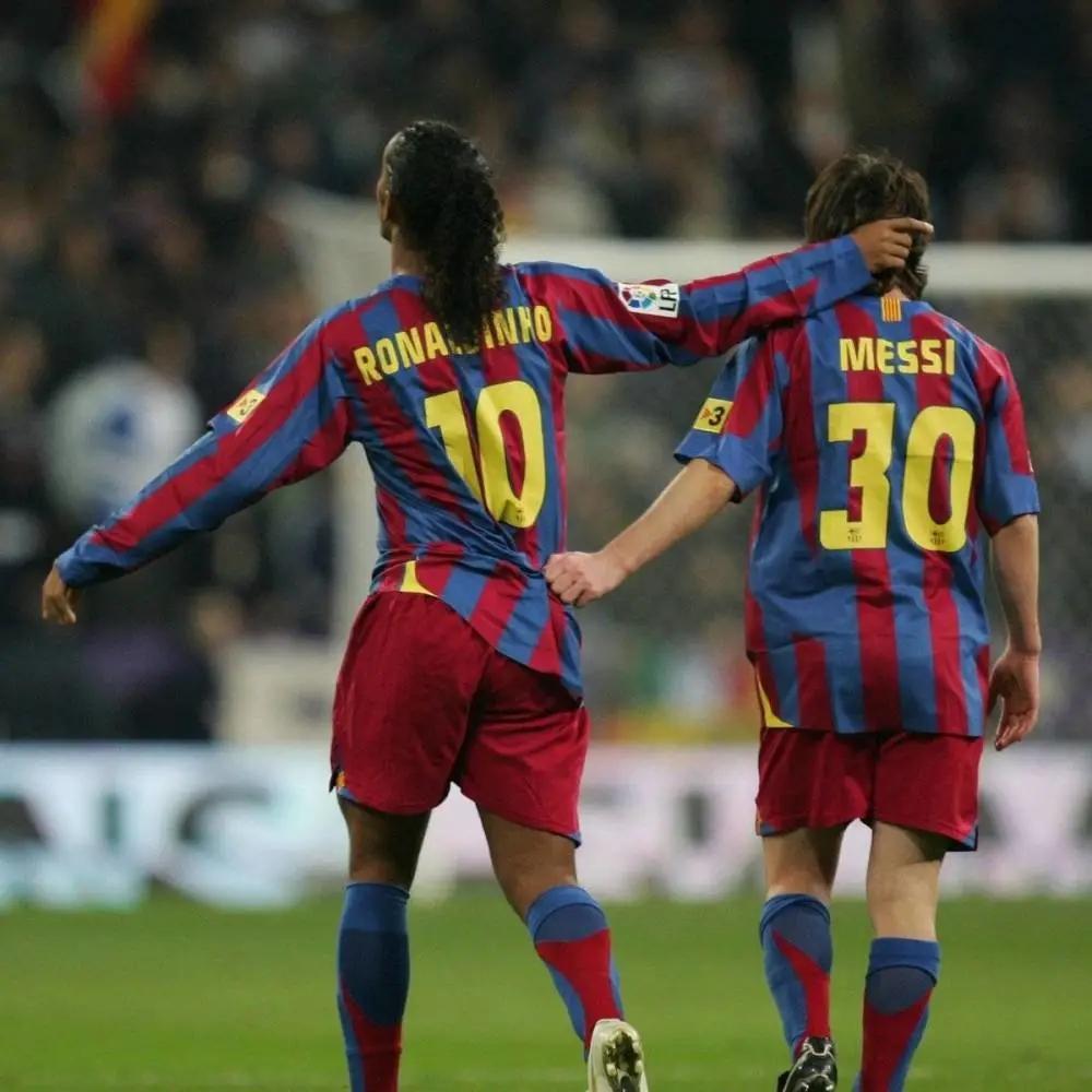 梅西率迈阿密国际夺首冠,梅西签约迈阿密跟沙特对比